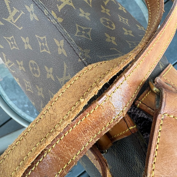 Louis Vuitton Sac Shopping Tote - Picture 7 of 16